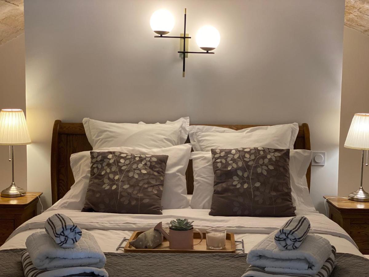 Appartement Avec Piscine Privee Dans Residence Pour 6 Personnes Uzes Bagian luar foto
