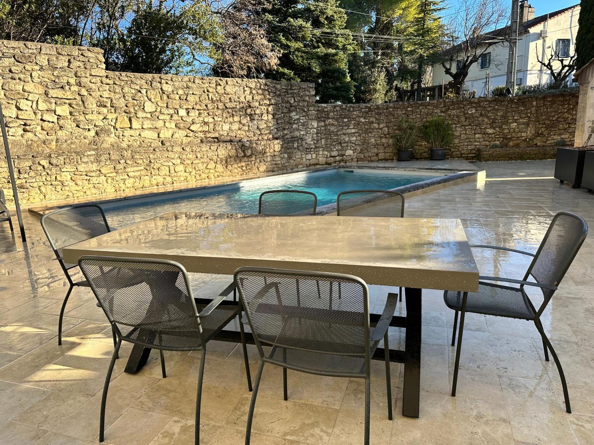 Appartement Avec Piscine Privee Dans Residence Pour 6 Personnes Uzes Bagian luar foto