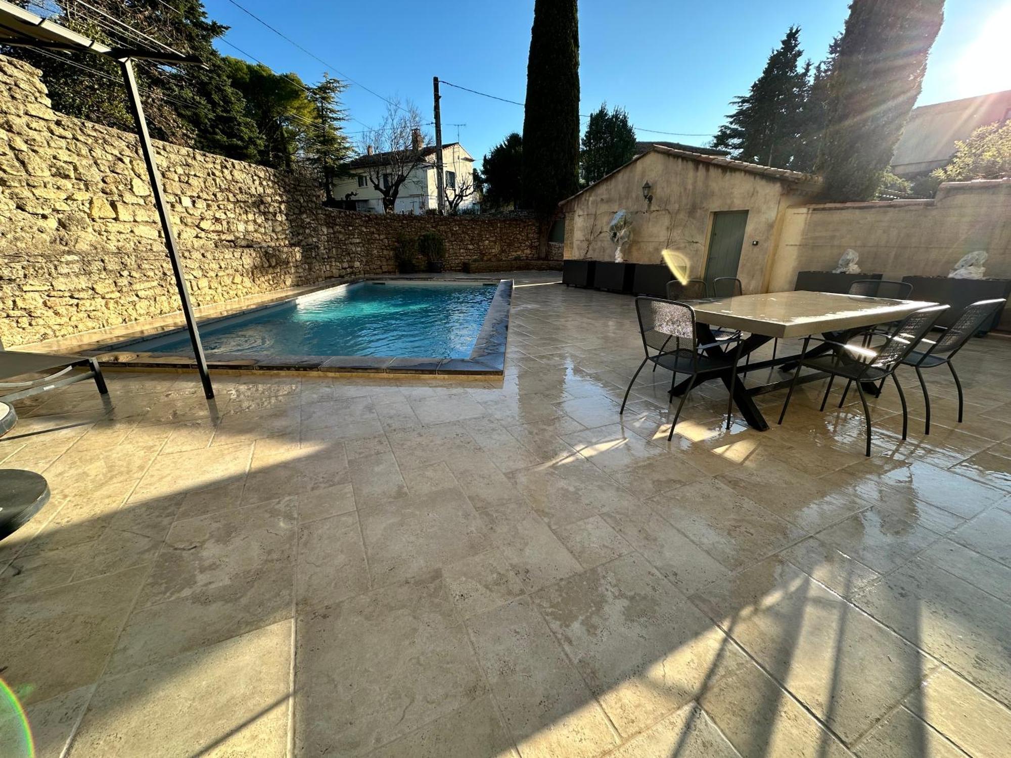 Appartement Avec Piscine Privee Dans Residence Pour 6 Personnes Uzes Bagian luar foto